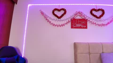 Dulce Maria online show from June 2026 12:22:01 PM