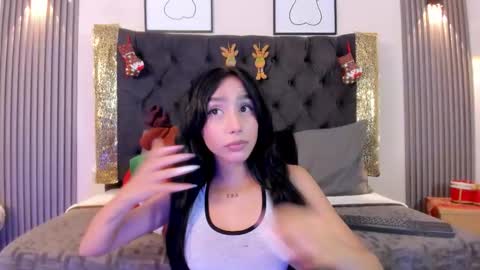 Dluce May online show from November 2025 04:11:01 AM