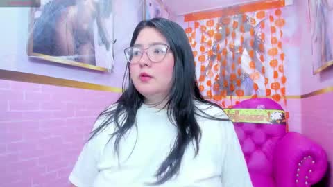 Snapshot of dulce_meow chatting on October 2025 11:39:02 AM Dulce online show from October 2025 11:39:02 AM