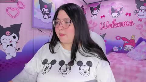 Dulce  online show from February 2026 05:26:01 AM