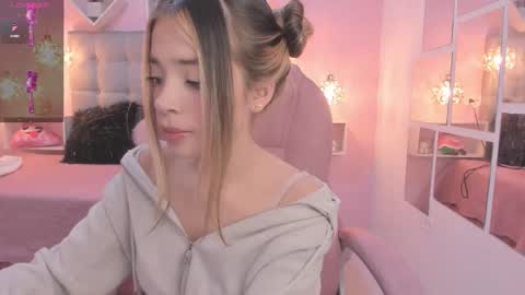 Dulce  online show from February 2026 07:03:02 PM