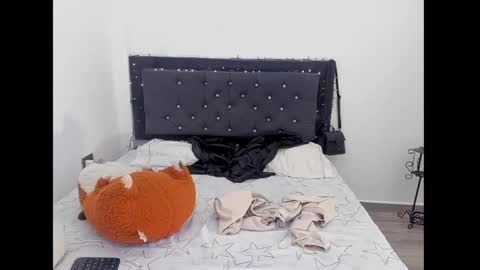 Dulce online show from March 2026 07:28:02 PM