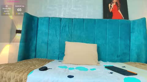 Snapshot of dulcenena_moon chatting on February 2026 11:39:01 AM dulce nena online show from February 2026 11:39:01 AM