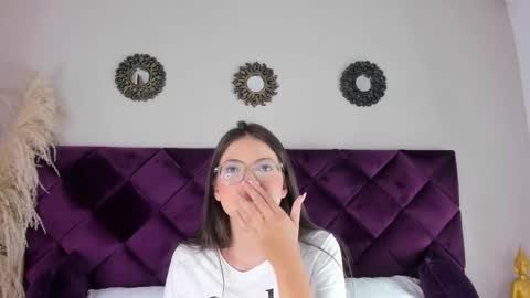 dulcevela online show from March 2025 04:28:01 AM