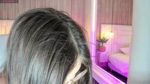 dulcevela online show from October 2025 10:40:02 PM