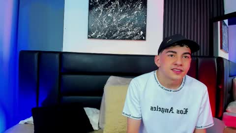 Thomas and Noah online show from November 2025 12:04:02 PM