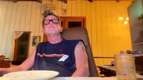 Snapshot of durakbrina chatting on January 2025 01:00:01 AM Durakbrina online show from January 2025 01:00:01 AM