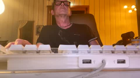 Snapshot of durakbrina chatting on January 2025 11:43:02 PM Durakbrina online show from January 2025 11:43:02 PM