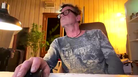 Snapshot of durakbrina chatting on September 2025 02:01:02 AM Durakbrina online show from September 2025 02:01:02 AM