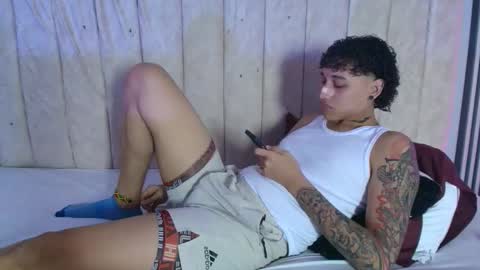 dustinandjordan online show from November 2025 05:07:02 AM