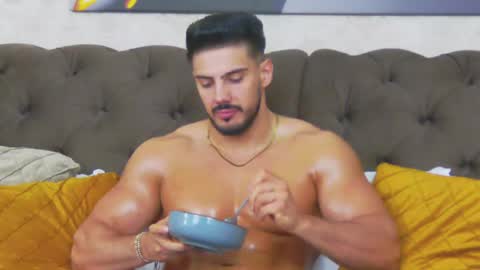 Snapshot of dustinkeent chatting on April 2026 08:24:01 AM Dustin online show from April 2026 08:24:01 AM