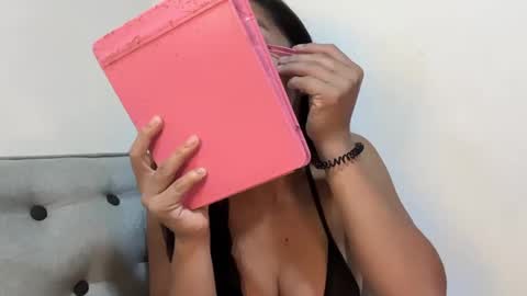 Snapshot of dutchesspenelope chatting on February 2026 07:06:02 PM Pene online show from February 2026 07:06:02 PM