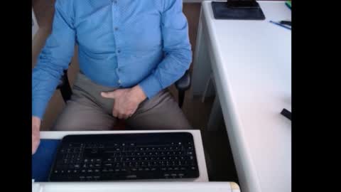 dutchpornking2 online show from November 2025 07:54:01 AM