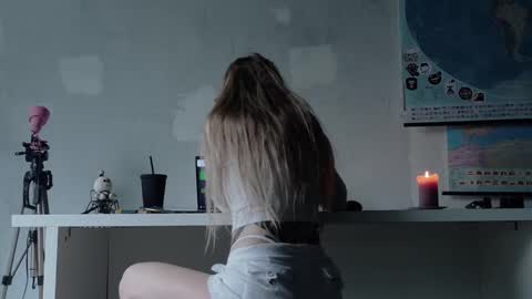 Snapshot of duttyigyal chatting on March 2025 12:34:01 PM DUTTY IGYAL online show from March 2025 12:34:01 PM