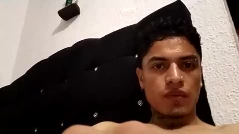 Snapshot of duvanarleyy chatting on September 2025 01:20:02 AM duvanarleyy online show from September 2025 01:20:02 AM