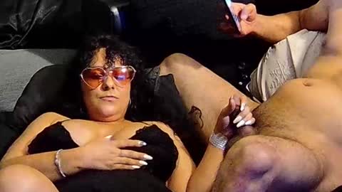 Snapshot of dvspapi chatting on October 2025 11:27:01 AM Delilah  Papi online show from October 2025 11:27:01 AM