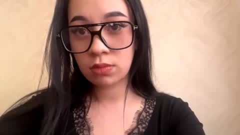 dwanalosinski online show from March 2026 09:02:02 AM