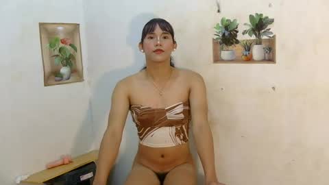 dy_namite online show from July 2026 06:01:02 PM
