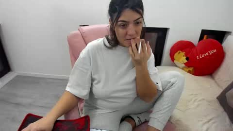 dayana online show from January 2026 05:23:02 AM