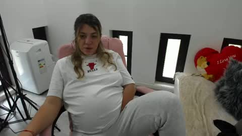 dayana online show from June 2026 05:09:02 AM