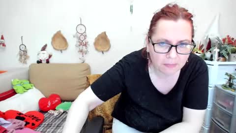 Dyanne online show from February 2025 09:26:02 PM