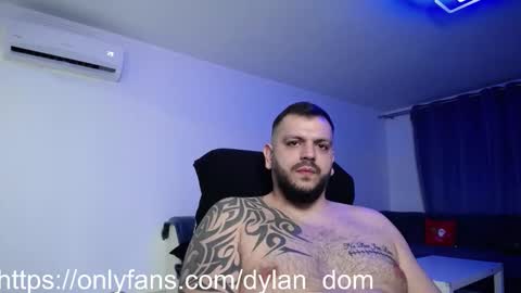 Dylan Dom  online show from March 2026 11:41:01 PM