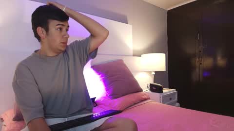 Snapshot of dylan_katee chatting on February 2026 02:59:02 AM Dylan and Katte online show from February 2026 02:59:02 AM