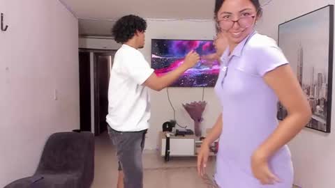 Snapshot of dylanbisex_hot chatting on December 2024 02:09:01 PM Mod Dylan Lilith Alan and Drake online show from December 2024 02:09:01 PM