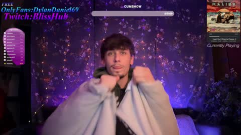 Dylan Daniel 7.8 online show from December 2024 07:47:02 AM