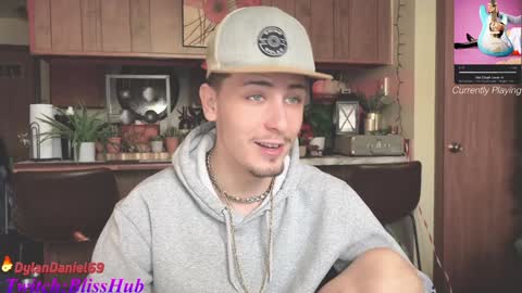 Dylan Daniel 7.8 online show from January 2025 04:08:02 PM