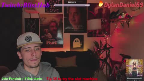 Dylan Daniel 7.8 online show from January 2025 02:00:02 AM