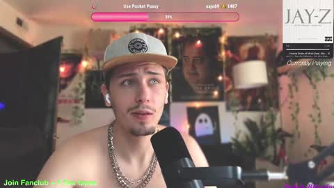 Dylan Daniel 7.8 online show from March 2025 05:17:02 PM