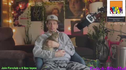 Dylan Daniel 7.8 online show from March 2025 06:22:01 PM