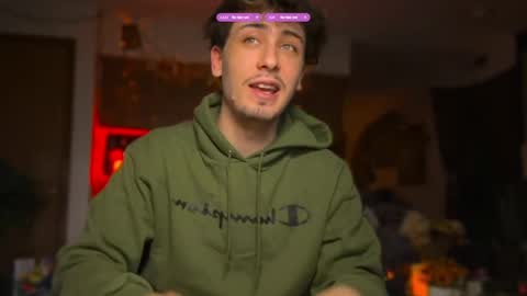 Dylan Daniel 7.8 online show from September 2025 01:47:02 PM