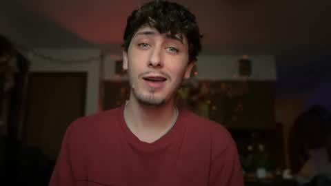 Dylan Daniel 7.8 online show from October 2025 12:35:01 PM