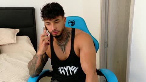 Snapshot of dylanrivera_ chatting on May 2026 02:44:02 PM Dylan Rivera online show from May 2026 02:44:02 PM