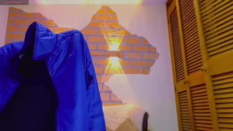 D Y L A N online show from January 2026 02:27:01 AM