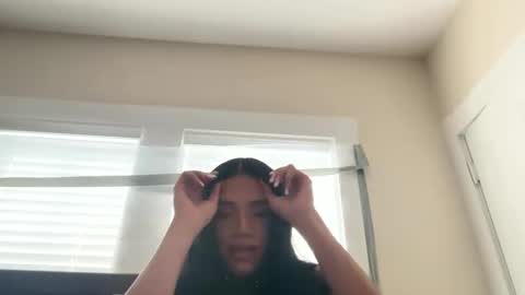 Dynasty online show from October 2025 03:24:02 PM