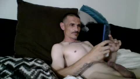 dzznutzz9 online show from August 2026 03:38:02 AM