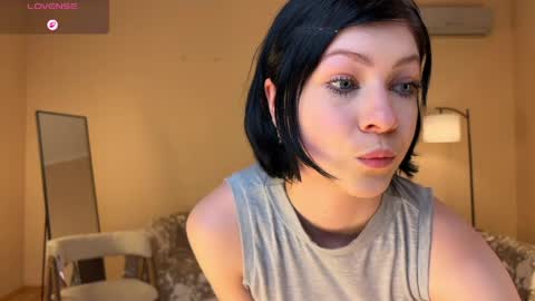 Snapshot of e1ara chatting on April 2026 10:27:01 AM e1ara online show from April 2026 10:27:01 AM