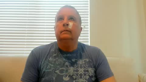 Mr Wonderful online show from November 2025 10:21:02 PM