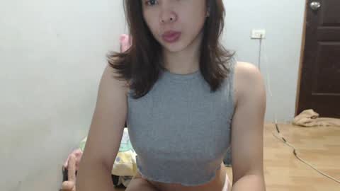 Snapshot of earthlypleasures chatting on May 2026 09:08:01 PM shaina online show from May 2026 09:08:01 PM