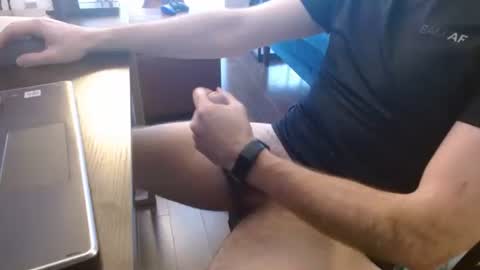 eastcoastguy776 online show from November 2025 05:46:02 PM