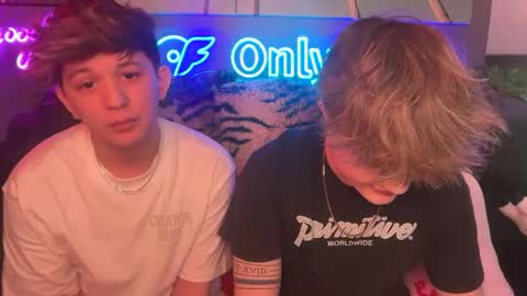 Snapshot of eastinwestin chatting on March 2026 07:59:01 AM eastinwestin online show from March 2026 07:59:01 AM