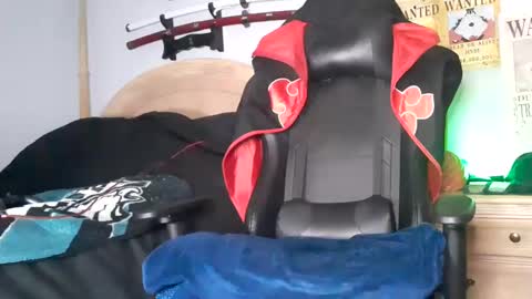 TWITTER   INSTAGRAM    easybreezy20   ONLINE 1230 AM TO 7AM online show from February 2025 06:09:02 AM