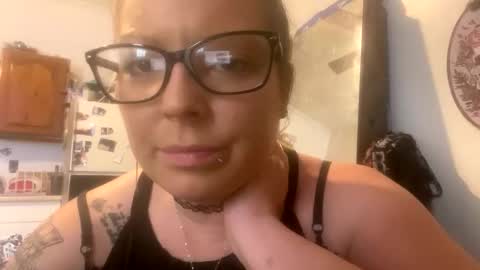 Snapshot of easyednem528280 chatting on November 2025 07:45:02 PM easyednem528280 online show from November 2025 07:45:02 PM