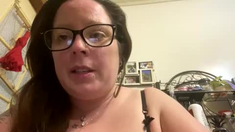 Snapshot of easyednem528280 chatting on April 2026 05:08:02 AM easyednem528280 online show from April 2026 05:08:02 AM