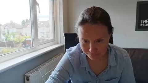 Snapshot of eatmypie69 chatting on June 2026 09:43:01 AM Nadia Ferreira online show from June 2026 09:43:01 AM