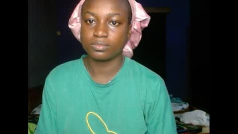 Snapshot of eatuupx chatting on February 2025 07:05:02 PM eatuupx online show from February 2025 07:05:02 PM