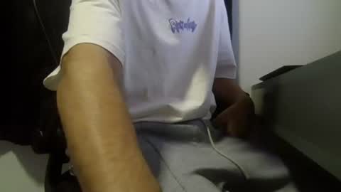 ebisx_ online show from July 2026 07:18:02 PM